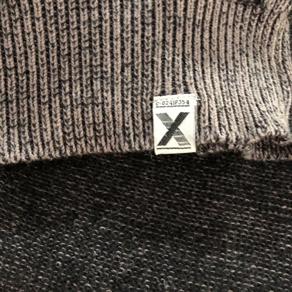 Burnside crew neck 100% cotton sweater. Save 25% when you buy two or more items. - Picture 3 of 5